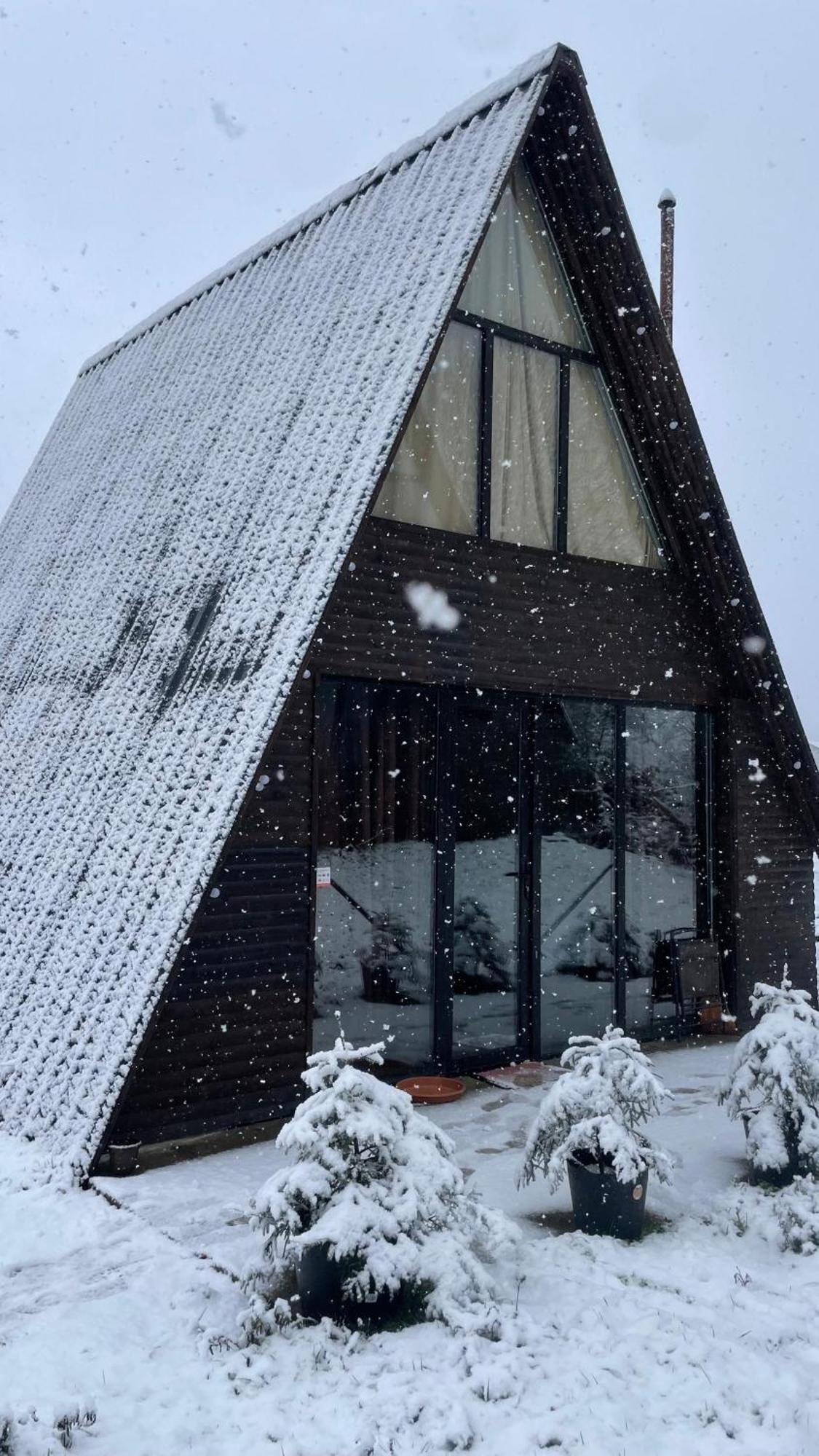 Landhaus Borjomi Esterno foto